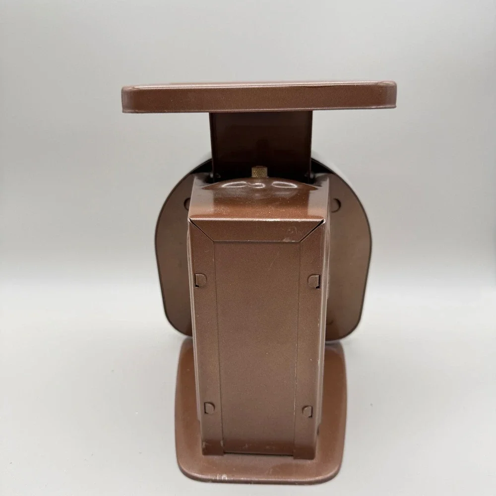 Vintage Pelouze Model Y-5 Postal Scale 5lb Brown Metal 1978 Evanston IL USA
